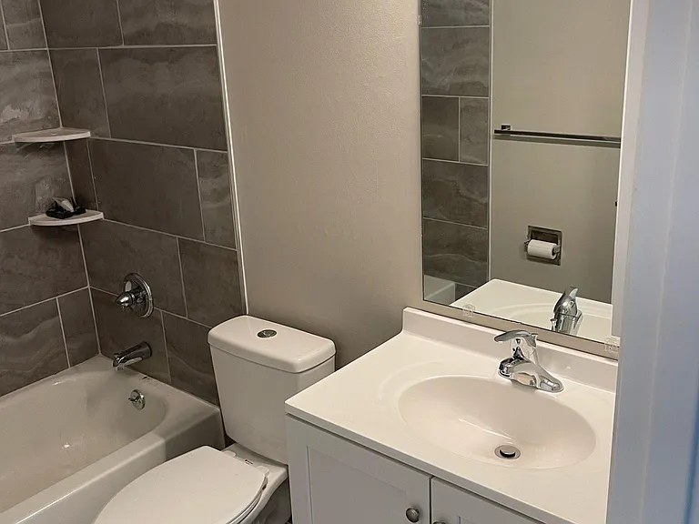 45860 Cass Ave #2 — Photo 5