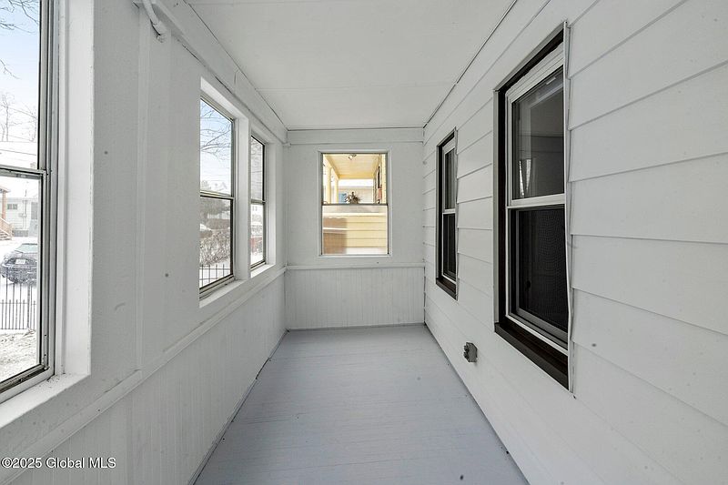 3rd image of 1102 Cutler Street