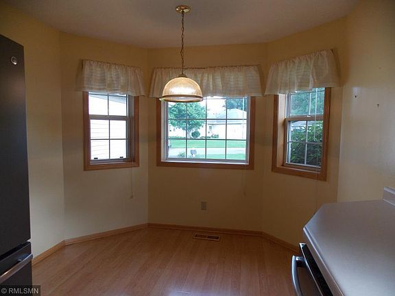 5th image of 3668 Gershwin Cir N