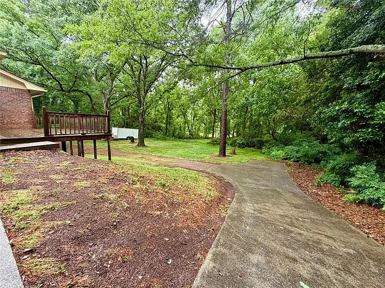 665 Arnold Rd — Photo 45