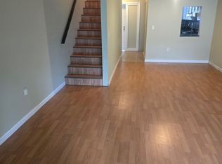 703 SW 75th St APT 103, Gainesville, FL 32607