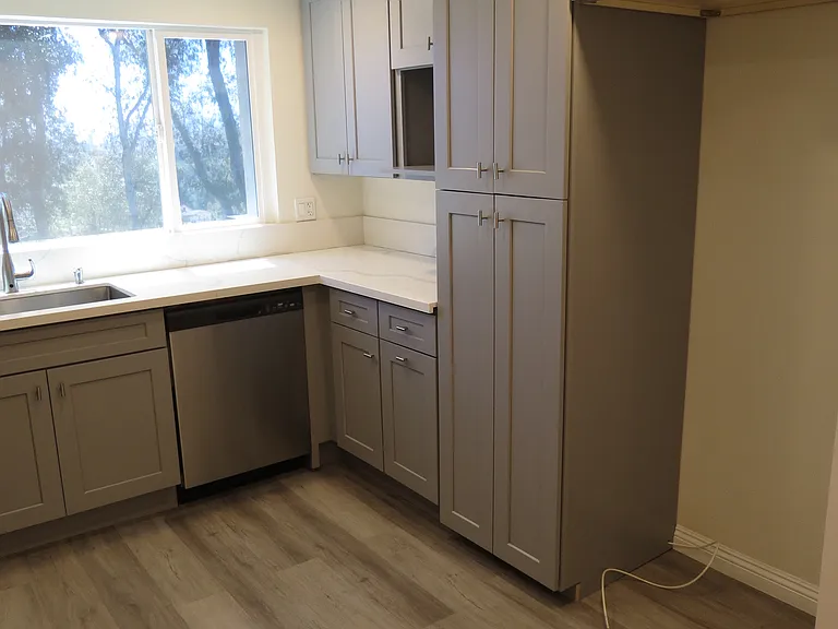 203 Ridge Terrace Ln — Photo 6