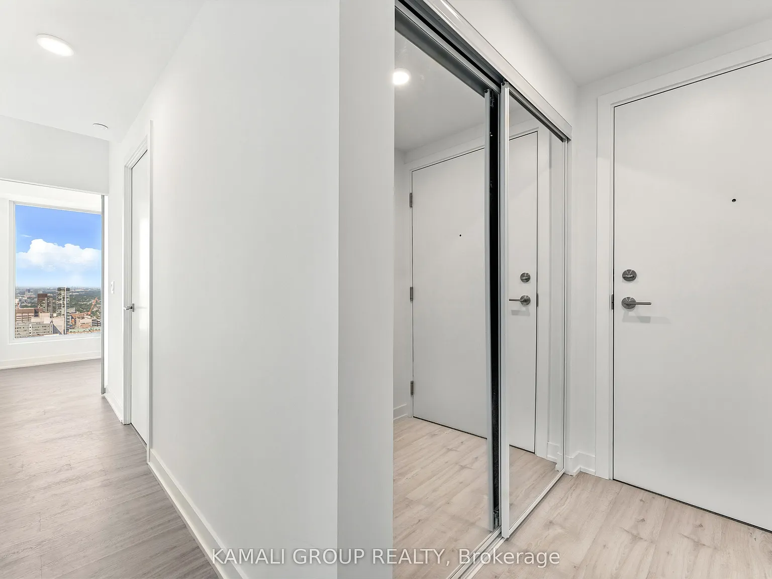 2 bed, $3,000 — Photo 4