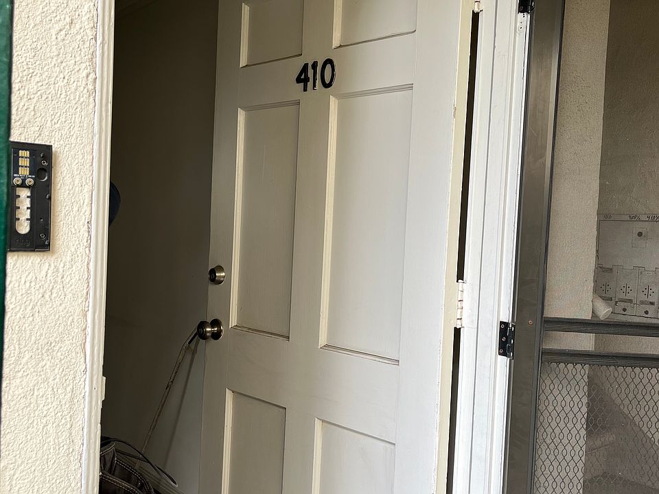 1st image of 1831 Kelton Ave