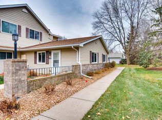 7650 13th St N, Oakdale, MN 55128