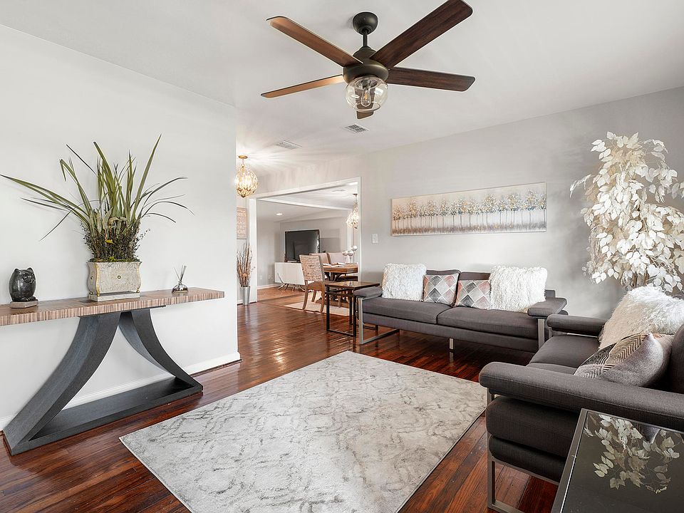 1st image of 7932 Concord Cir