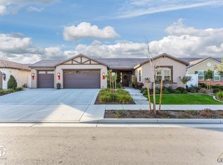 2611 Barrowby St, Bakersfield, CA 93311