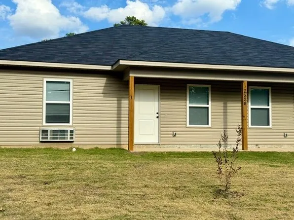 2526 Hurricane Lake Rd, Benton, AR 72019