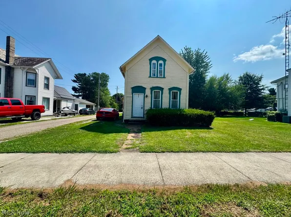 119 N Main St, Tuscarawas, OH 44682
