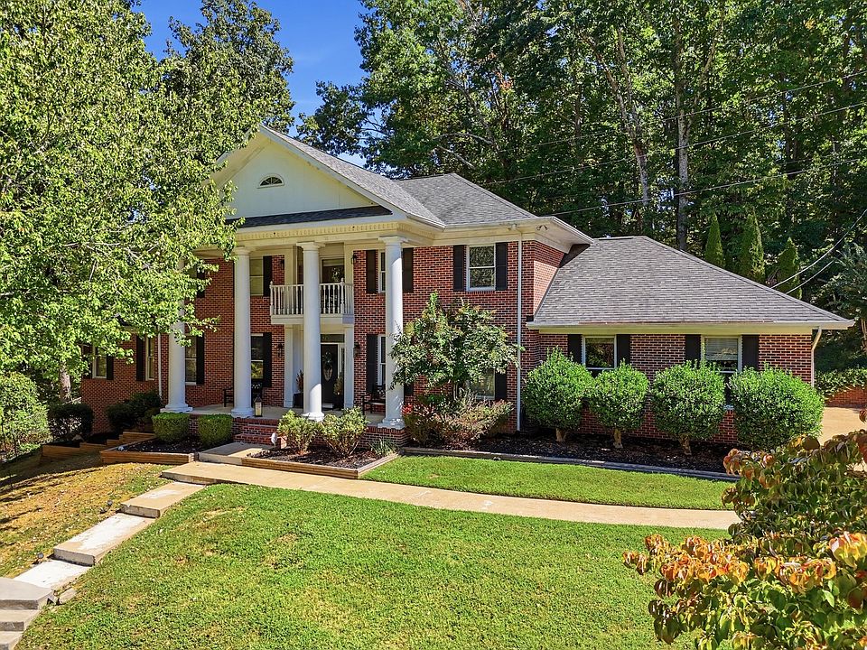 1st image of 4726 Buckingham Dr
