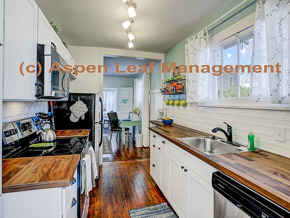4th image of 1617 N Weber St