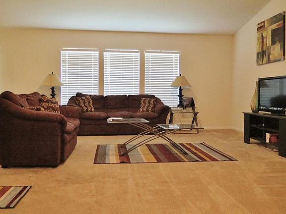 3rd image of 9145 Redtail Dr