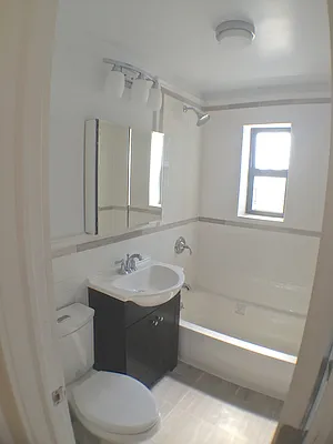 Rented by Newcastle Realty Services | media 8