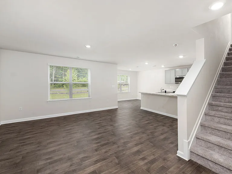 56 Currant Cir — Photo 2