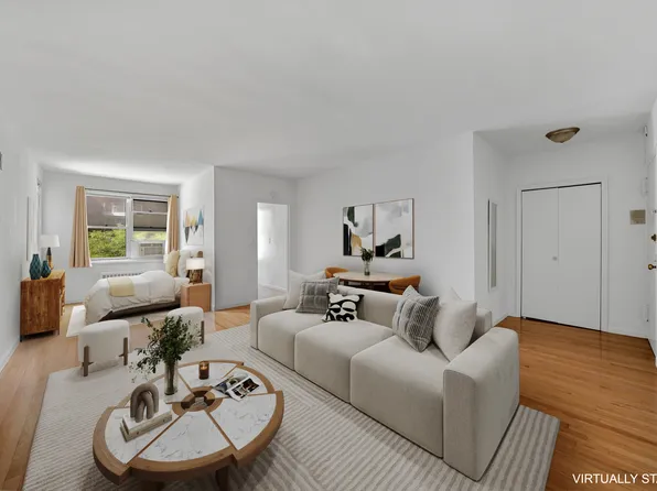 350 East 30th Street image 1 of 7