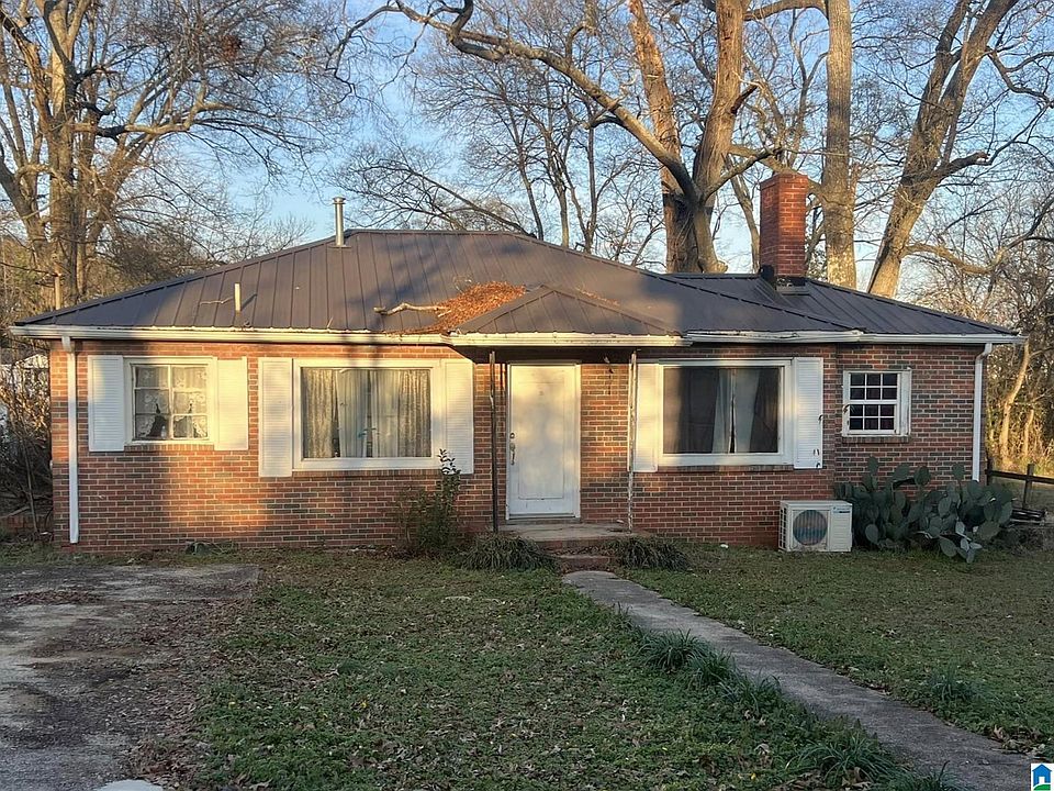 1st image of 1225 Lakeside Dr