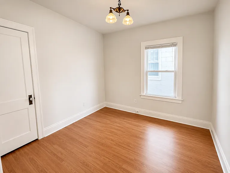 Bedroom #1