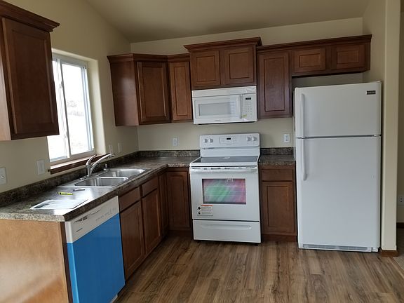 5th image of 45 Meadowview Ct