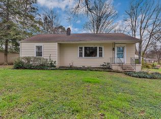 1708 Highland Dr, Knoxville, TN 37918
