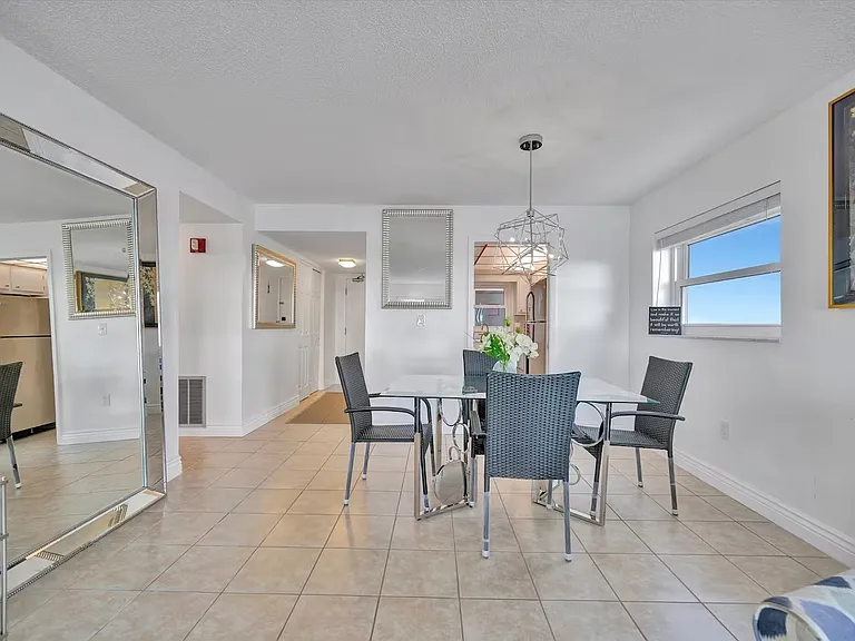 1270 Gulf Blvd — Photo 25