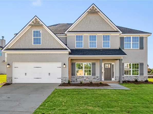 2971 Wyndham Village Dr, Opelika, AL 36804
