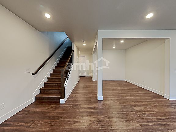 4th image of 19202 16th Avenue Ct E