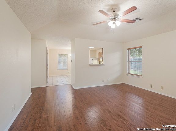 4th image of 4447 Forest Green St