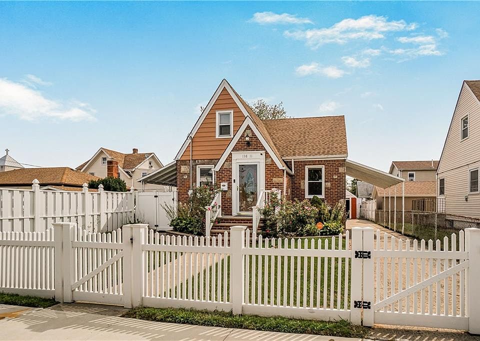 13811 243rd St, Rosedale, NY 11422 Zillow