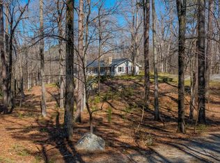 196 Maplewood Ln, Lawrenceville, VA 23868