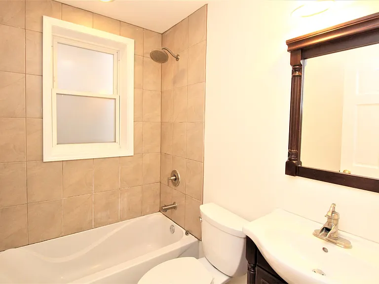 2715 W Thomas St #1 — Photo 9