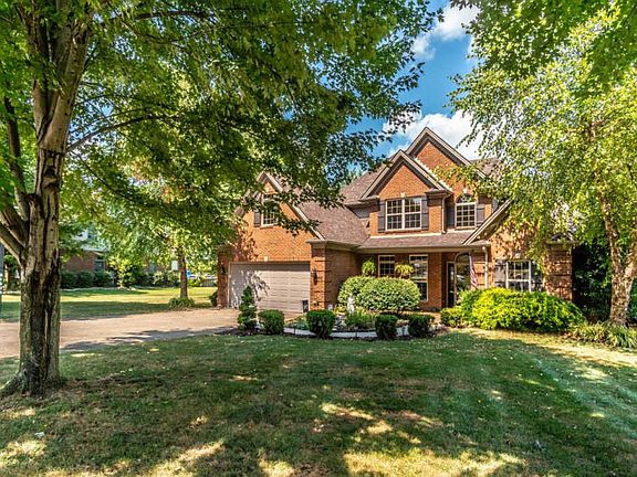 4th image of 160 Shady Oaks Dr