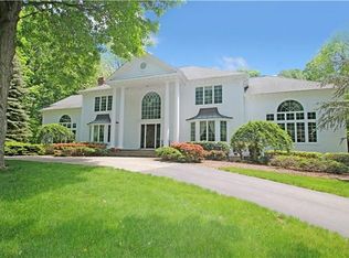 5 Stonewall Rdg, Newtown, CT 06470