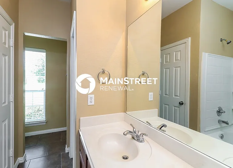 280 Edison Ln — Photo 16