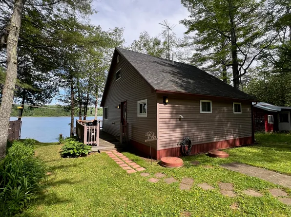 28 Loon Road, Canaan, ME 04924