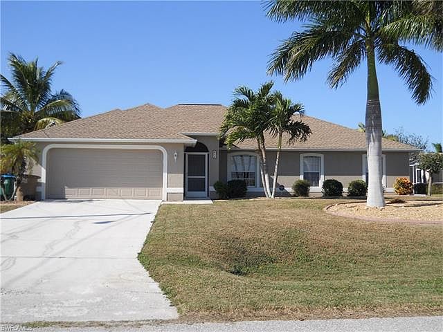 1st image of 418 NW 37th Ave