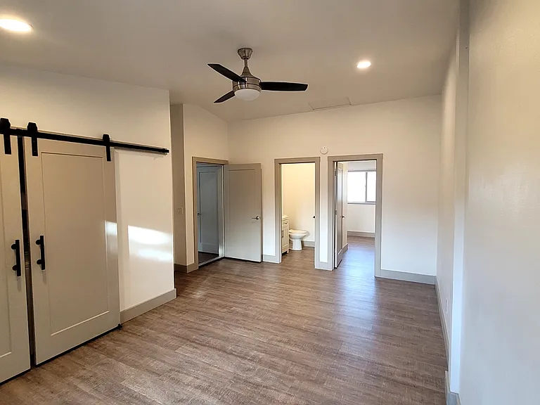 17425 Mallard Cove Ln — Photo 4