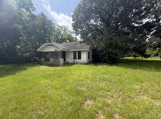 2607 N Jackson St, Palestine, TX 75803