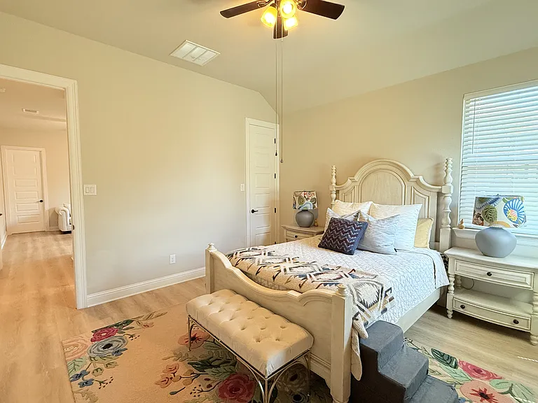 8805 Cedar Basin Dr — Photo 23