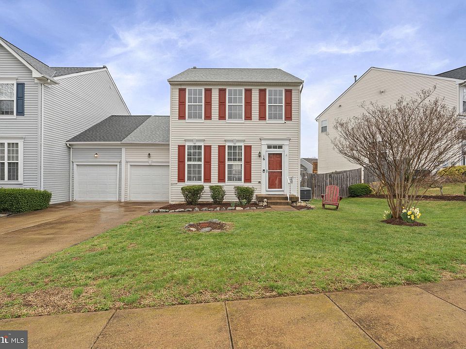 1st image of 16 Barnum Dr