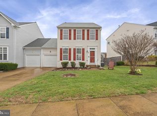 16 Barnum Dr, Stafford, VA 22556