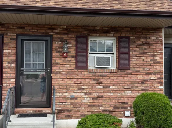 4 Set Point, Plattsburgh, NY 12901