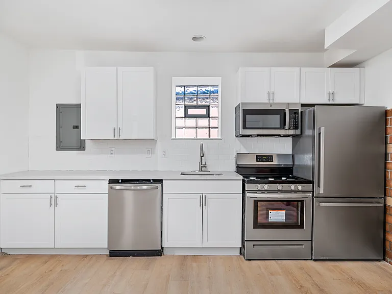 3401 Butler St #Townhouse 1 — Photo 12