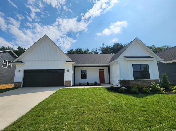 4665 S Quinn Dr, Bloomington, IN 47403