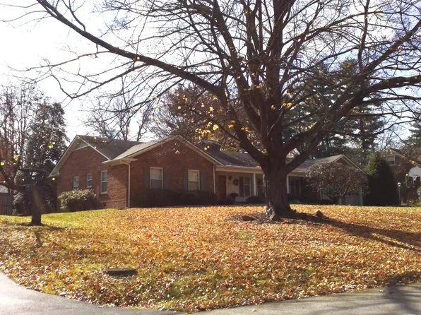 708 Beechmont Rd, Lexington, KY 40502