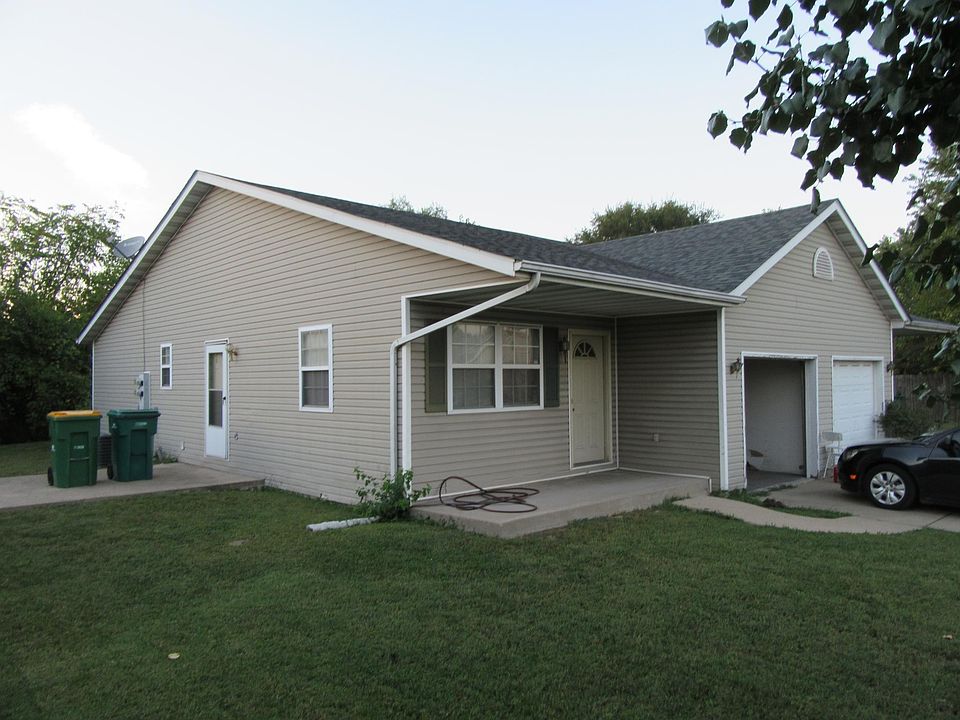 1st image of 453 Wilson Park Ln