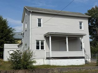 345 Ebensburg Rd, Johnstown, PA 15901