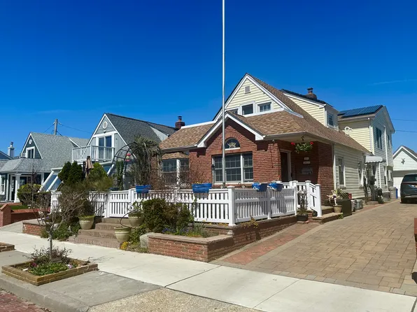 651 W Penn St #G, Long Beach, NY 11561