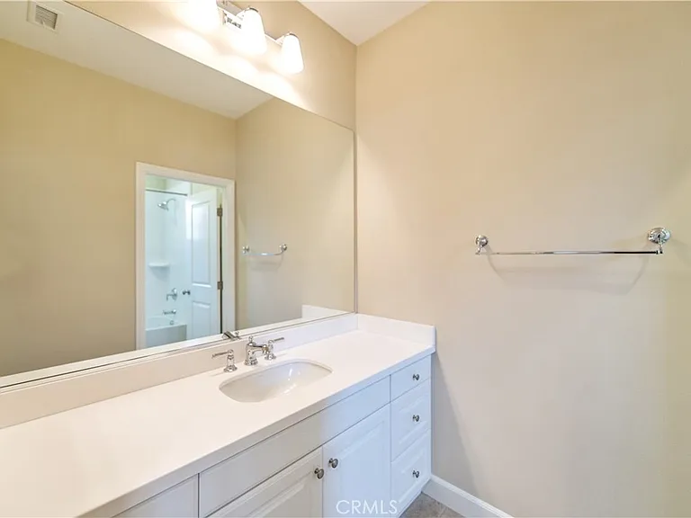 61 Berkshire Wood — Photo 39