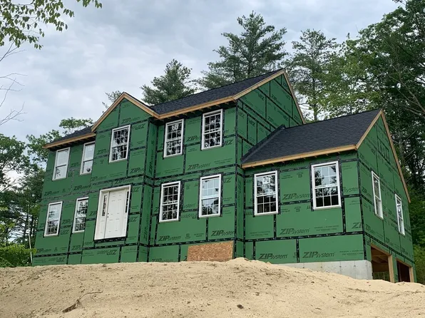 98 W Meadow Rd, Townsend, MA 01474