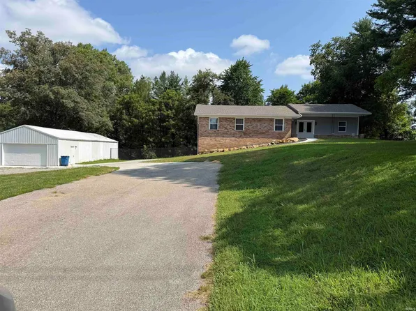 445 Hoing Rd, Evansville, IN 47725